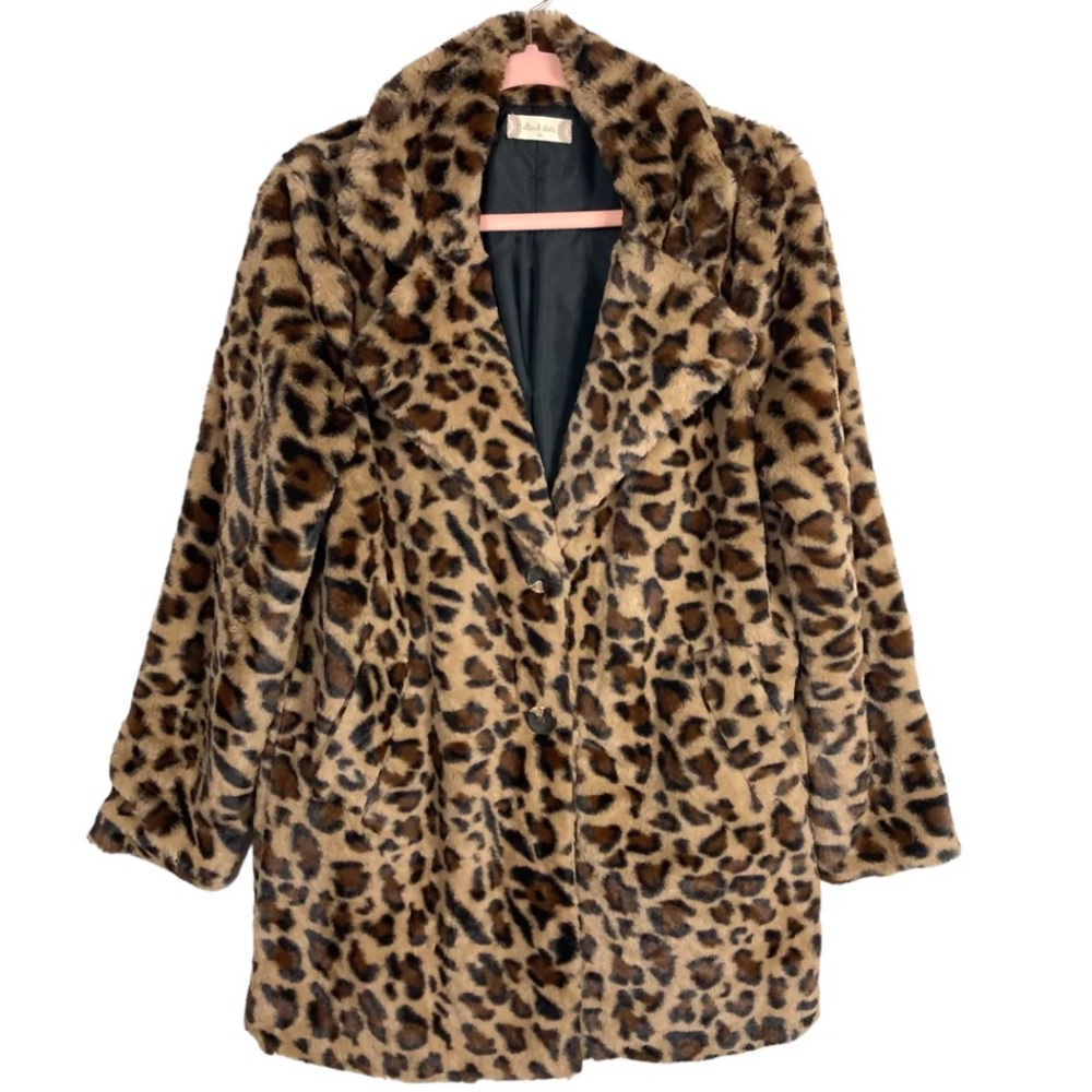 Alter’d State Animal print coat Size Medium - Picture 2 of 11